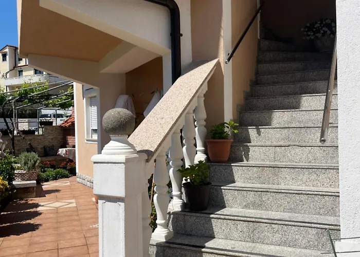 Apartments Ostojic